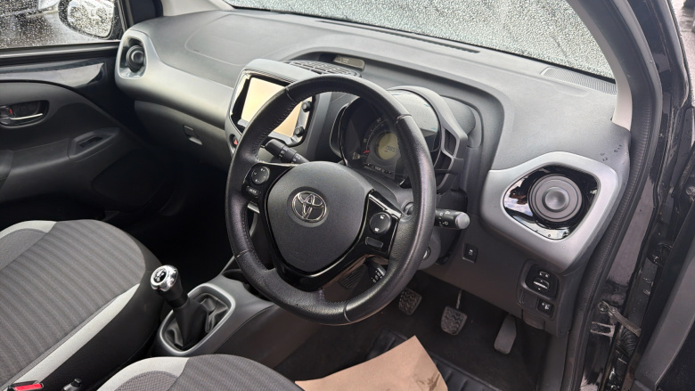 Toyota Aygo 1.0 VVT-i X-Press 5dr Petrol Hatchback